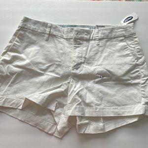 OLD NAVY WHITE SHORTS